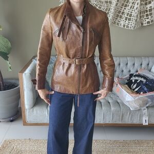 Stylish Tan Leather Jacket for Women